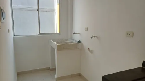 Arriendo-venta ¡hazlo Tuyo! Apartamento En Con Excelente Precio Y Ubicación Conveniente Valor De Venta : $140,000,000 Cod. 44674