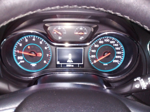 Imagen 4 de 19 de Cruze Ii Tl 5p 1.4 Turbo 2018 Kms. Reales !!! Oficial Gm