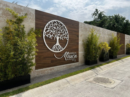 Se Vende Terreno En Fraccionamiento Mision Eco, San Gaspar, Jiutepec, Morelos.