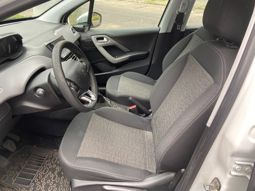 Peugeot 208 1.6 Active