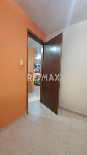 Se Vende Townhouse En Las Brisas Del Aeropuerto, Maturin
