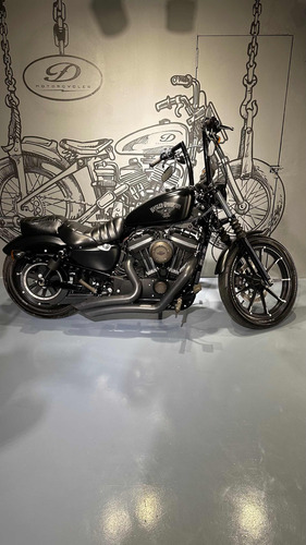 Harley Davidson Iron 883 Df_motorcycles