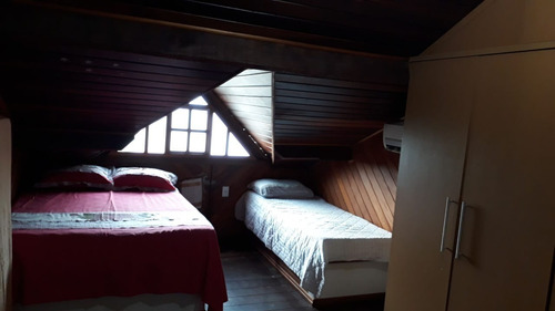 Imagem 3 de 26 de Chácara 300m2 4 Dorms, 2 Suítes, Sala 5 Ambientes,3 Vagas Cobertas 2 Descobertas,piscina,churrasqueira,forno De Pizza - Ch00020 - 67808920