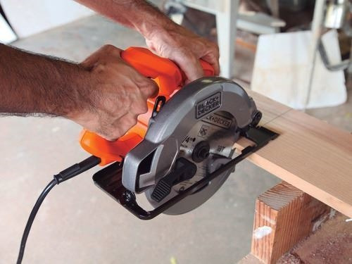 Sierra Circular 1400 W Black + Decker Cs1004 Profesional Kir