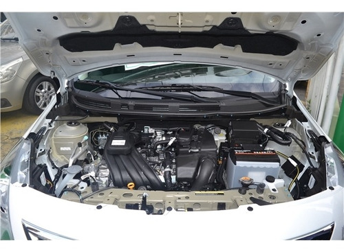 Nissan Versa 1.0 12v Flex V-drive Manual
