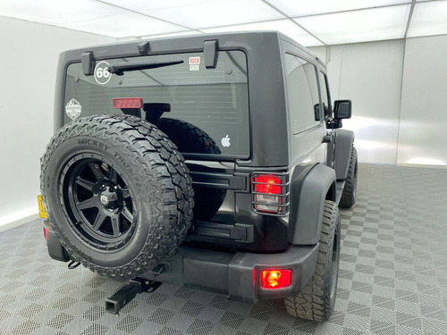 Imagen 8 de 25 de Jeep Wrangler Sport 3.6