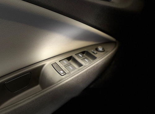 Imagen 4 de 18 de Chevrolet Onix Premier 0km