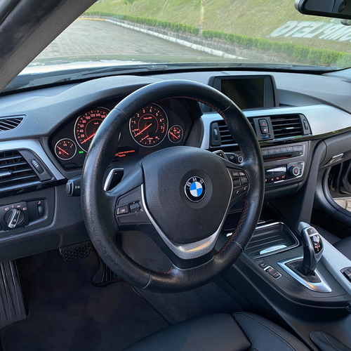 BMW 320I 2.0 SPORT 16V TURBO ACTIVE FLEX 4P AUTOMÁTICO