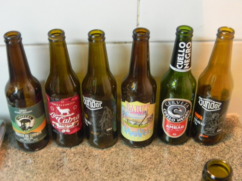 Imagen 4 de 5 de Lote Botellas Cervezas Artesanales Chilenas Y Posavasos