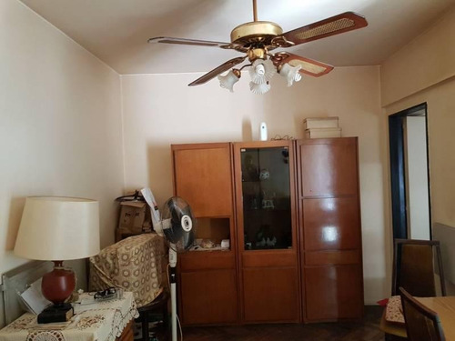 Imagen 2 de 9 de Departamento 2 Amb, 30 M2, Chile 1300, Monserrat Venta