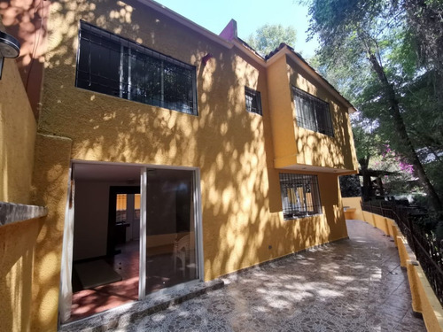 Imagen 1 de 21 de Casa En Venta En Valle De Bravo.