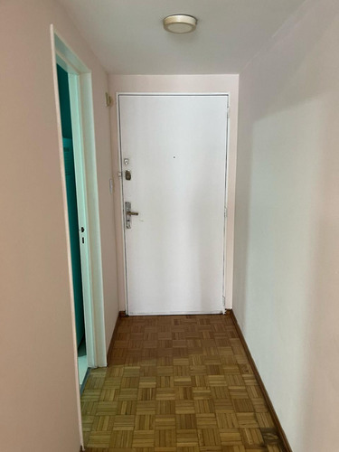 Departamento De Dos Ambientes, Alquiler Temporal, Barrio Norte