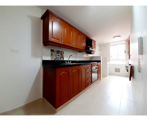Apartamento Laureles Cerca A Iglesia Santa Teresita