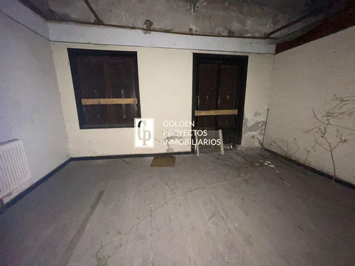 Venta De Edificio Esquina Padrón Unico En Ciudad Vieja
