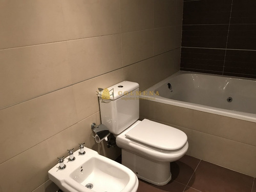 Espectacular Unidad Única En Las Mejores Torres De Punta!!! Penthouse De Primera!-ref:5