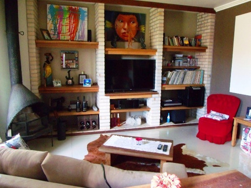 Casa Em Serraria Com 3 Dormitórios - Mi17715