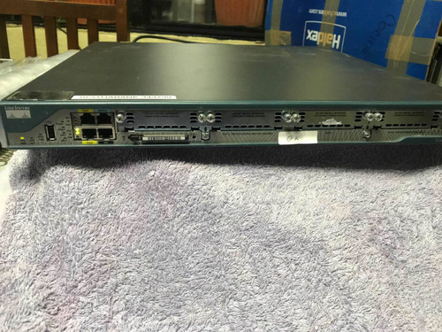 Router 2801 Cisco (Usado)