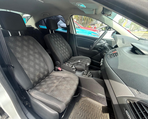 Renault Fluence 1.6 Expression