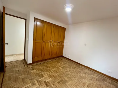Apartamento En Arriendo En Zuñiga. Cod A776130