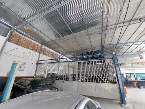 Galpón / Deposito Comercial ( A Pie De Calle ) Venta Montecristo Mls - 23-4804