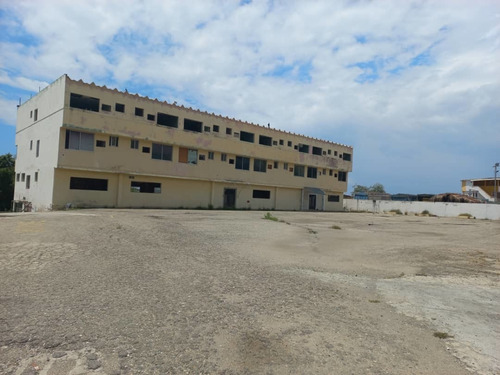Imagen 6 de 14 de Estación De Servicio En Venta En Puerto Cabello