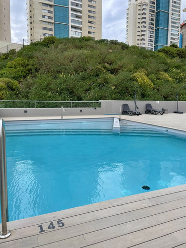 Costa De Montemar, Edificio Sunset Arena