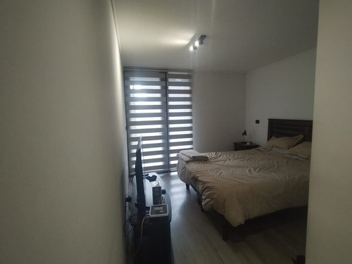 Vive En Amplio Y Semi Nuevo Depto. En Ñuñoa En Venta Uf 7900