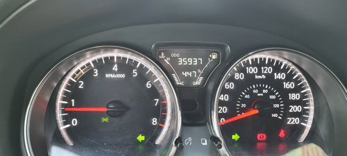Imagen 2 de 18 de Nissan Versa Sense 2019