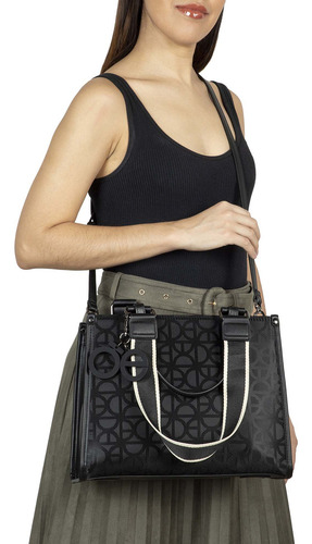 Bolsa Satchel Cloe Sirlania Chico Color Negro