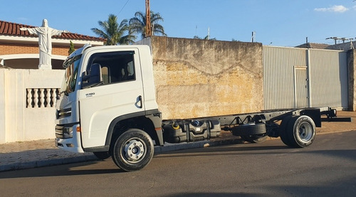Imagem 4 de 13 de Volkswagen 11180 Delivery
