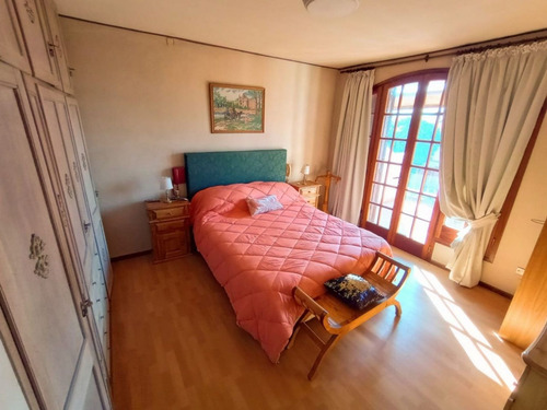 Imagen 27 de 30 de Casa En Av. Argentino Valle - Villa Elvina- S.rosa