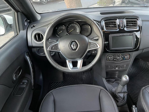 Imagem 5 de 9 de Logan 1.6 16v Sce Flex Zen Manual