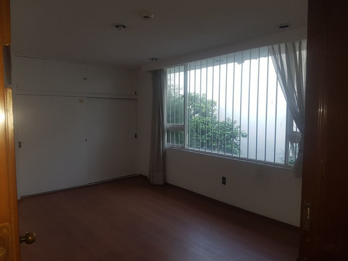 Imagen 8 de 13 de Casa En Avenida De Las Palmas. Lomas De Chapultepec