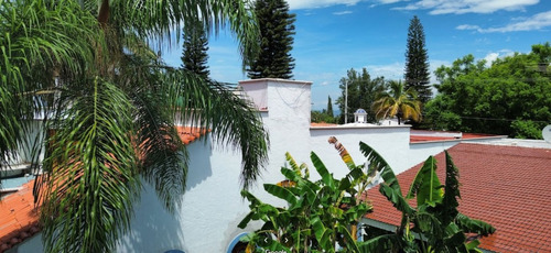 Casa En Venta En Lomas De Cocoyoc, Morelos A0512