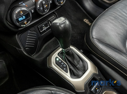 Jeep Renegade 1.8 16V FLEX LONGITUDE 4P AUTOMÁTICO
