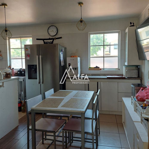 Casa En Venta En Huechuraba 4 D 3 B Comuna Huechuraba