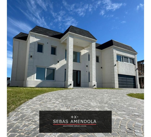 Venta Hermosa Casa A Estrenar En Barrio La Concepcion