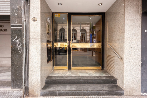 Imagen 27 de 30 de Departamento De 1 Ambiente - Con Balcón En Buenos Aires Centro - Av. Corrientes Y Casi Florida - A Metros De Subterráneo - Cerca De Obelisco - Alquiler Para Turismo Por Día Para 2 Personas