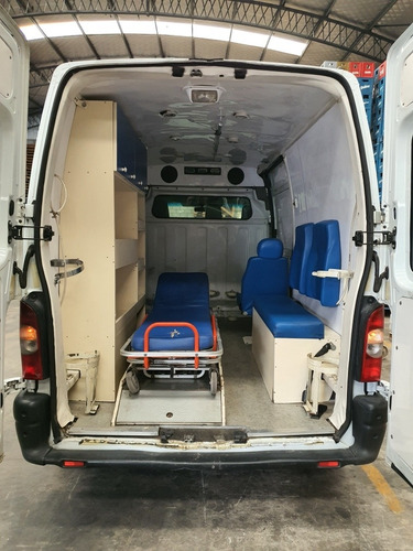 Renault Master 2.5 Ph3 Dci120 L2h2 Pkcn Furgon Largo