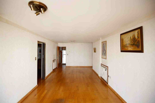 Departamento En Venta En La Plata De 2 Dormitorios