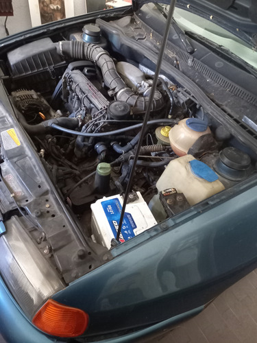 Volkswagen Polo Classic 1.6 Mi