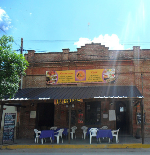 Imagen 1 de 14 de Urgente Fondo De Comercio Restautante