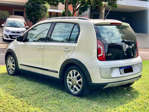 Volkswagen Up! Cross Tsi 1.0 Flex