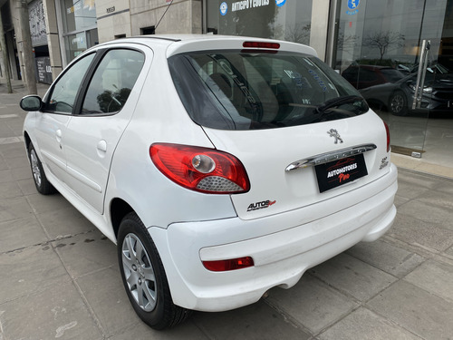 Peugeot 207 1.4 Allure 75cv
