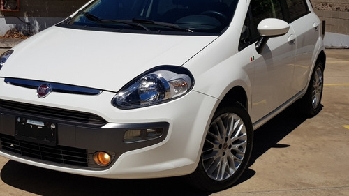 Fiat Punto 1.6 Essence 2014