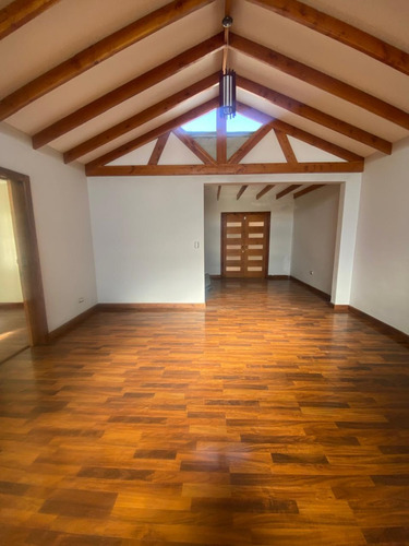 Se Vende Hermosa Casa En Los Volcanes - Calama
