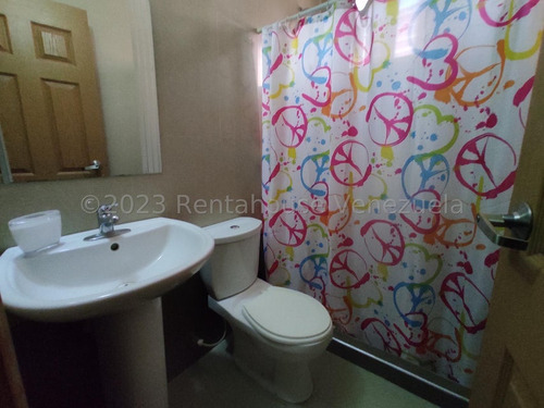 Townhouse En Venta Urb San Pablo Turmer Rah25-15603 Meglisf