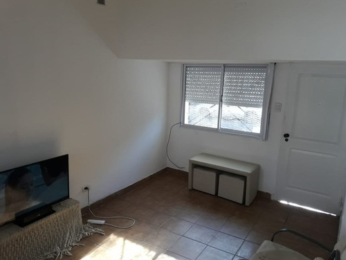 Imagen 2 de 13 de Venta Ph 3 Amb Muy Luminoso Con Patio En Caseros