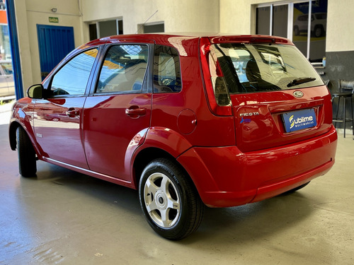 Ford Fiesta 1.6 MPI CLASS HATCH 8V FLEX 4P MANUAL