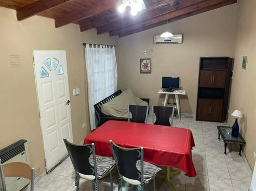 Imagen 7 de 17 de Casa Tres Dormitorios Con Piscina